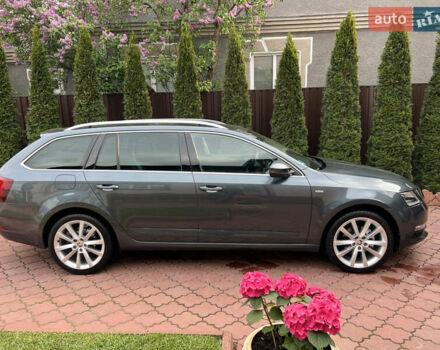 Серый Шкода Октавия, объемом двигателя 1.98 л и пробегом 202 тыс. км за 18499 $, фото 7 на Automoto.ua
