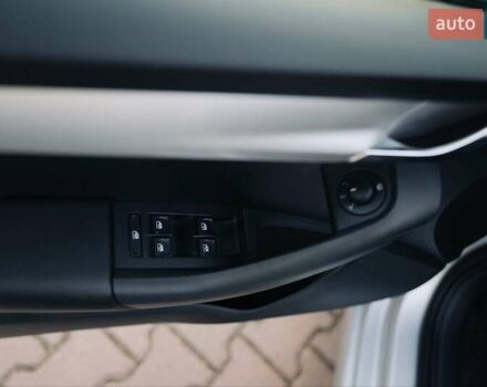 Шкода Октавия 2020 в Киеве на Automoto.ua Серый Шкода Октавия, объемом двигателя 1.97 л и пробегом 273 тыс. км за 15300 $, фото 28 на Automoto.ua