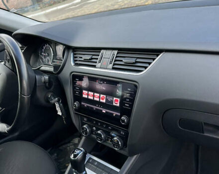 Серый Шкода Октавия, объемом двигателя 2 л и пробегом 185 тыс. км за 17500 $, фото 31 на Automoto.ua