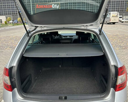 Серый Шкода Октавия, объемом двигателя 2 л и пробегом 185 тыс. км за 17500 $, фото 37 на Automoto.ua