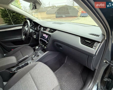 Серый Шкода Октавия, объемом двигателя 1.97 л и пробегом 283 тыс. км за 17499 $, фото 69 на Automoto.ua