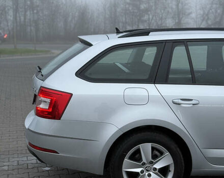 Сірий Шкода Октавія, об'ємом двигуна 1.6 л та пробігом 247 тис. км за 14200 $, фото 18 на Automoto.ua