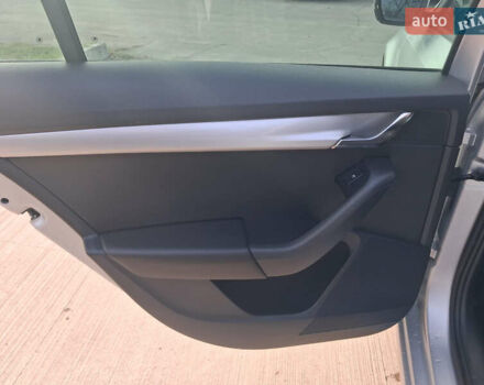 Сірий Шкода Октавія, об'ємом двигуна 1.97 л та пробігом 86 тис. км за 18999 $, фото 20 на Automoto.ua