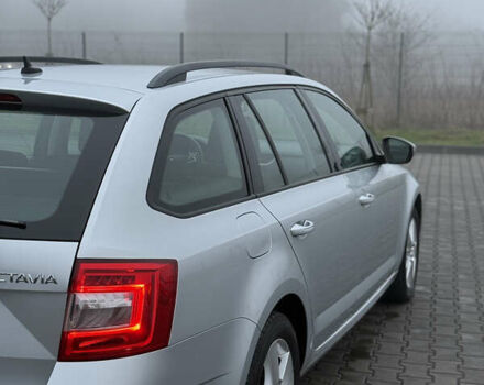 Сірий Шкода Октавія, об'ємом двигуна 1.6 л та пробігом 247 тис. км за 14200 $, фото 17 на Automoto.ua