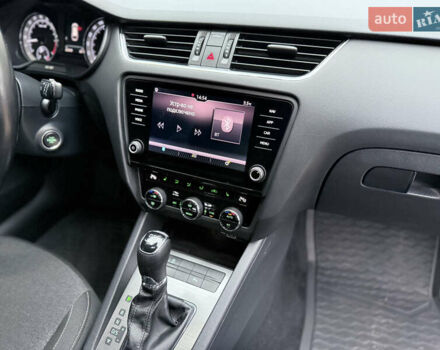 Серый Шкода Октавия, объемом двигателя 1.97 л и пробегом 283 тыс. км за 17499 $, фото 77 на Automoto.ua