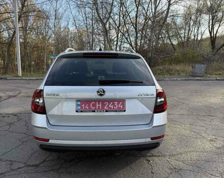 Серый Шкода Октавия, объемом двигателя 2 л и пробегом 182 тыс. км за 15300 $, фото 3 на Automoto.ua