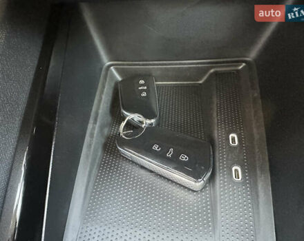 Шкода Октавія 2021 у Луцьку на Automoto.ua Сірий Шкода Октавія, об'ємом двигуна 2 л та пробігом 205 тис. км за 20900 $, фото 80 на Automoto.ua