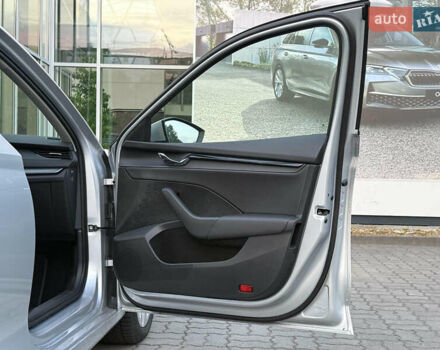 Серый Шкода Октавия, объемом двигателя 2 л и пробегом 278 тыс. км за 16700 $, фото 15 на Automoto.ua