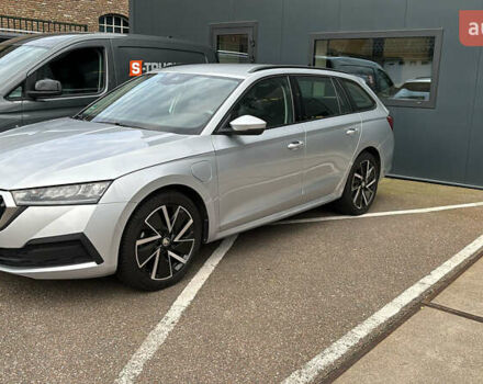 Серый Шкода Октавия, объемом двигателя 1.4 л и пробегом 69 тыс. км за 26500 $, фото 2 на Automoto.ua