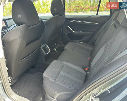 Шкода Октавія 2021 у Луцьку на Automoto.ua Сірий Шкода Октавія, об'ємом двигуна 2 л та пробігом 205 тис. км за 20900 $, фото 36 на Automoto.ua