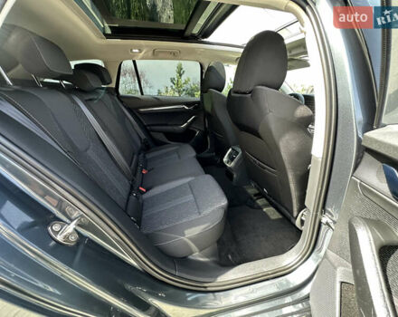 Шкода Октавія 2021 у Луцьку на Automoto.ua Сірий Шкода Октавія, об'ємом двигуна 2 л та пробігом 205 тис. км за 20900 $, фото 48 на Automoto.ua