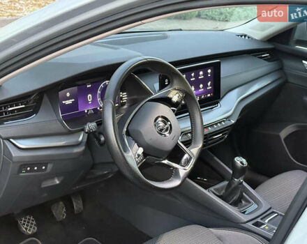 Серый Шкода Октавия, объемом двигателя 2 л и пробегом 278 тыс. км за 16700 $, фото 45 на Automoto.ua