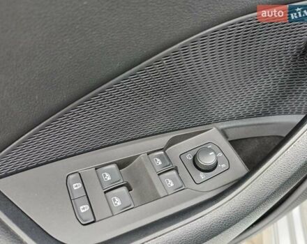 Серый Шкода Октавия, объемом двигателя 1.97 л и пробегом 201 тыс. км за 23700 $, фото 13 на Automoto.ua