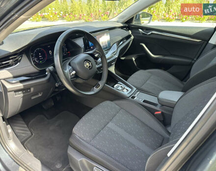 Шкода Октавія 2021 у Луцьку на Automoto.ua Сірий Шкода Октавія, об'ємом двигуна 2 л та пробігом 205 тис. км за 20900 $, фото 31 на Automoto.ua