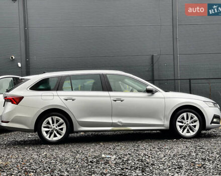 Сірий Шкода Октавія, об'ємом двигуна 1.97 л та пробігом 65 тис. км за 18700 $, фото 2 на Automoto.ua