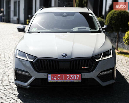 Серый Шкода Октавия, объемом двигателя 2 л и пробегом 210 тыс. км за 29900 $, фото 5 на Automoto.ua