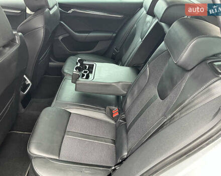 Сірий Шкода Октавія, об'ємом двигуна 1.97 л та пробігом 65 тис. км за 18700 $, фото 15 на Automoto.ua