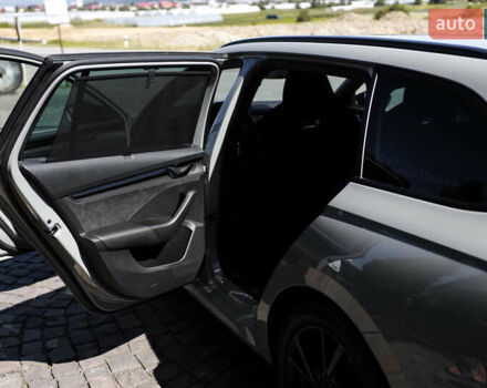 Серый Шкода Октавия, объемом двигателя 2 л и пробегом 210 тыс. км за 29900 $, фото 41 на Automoto.ua