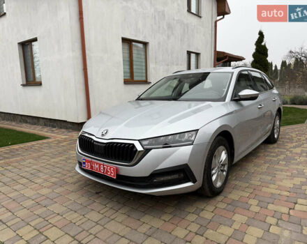 Серый Шкода Октавия, объемом двигателя 2 л и пробегом 247 тыс. км за 22222 $, фото 1 на Automoto.ua