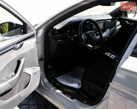 Серый Шкода Октавия, объемом двигателя 2 л и пробегом 210 тыс. км за 29900 $, фото 44 на Automoto.ua