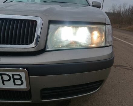 Сірий Шкода Октавія, об'ємом двигуна 1.8 л та пробігом 200 тис. км за 5500 $, фото 11 на Automoto.ua