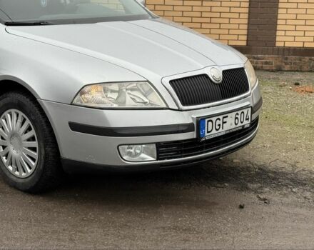 Сірий Шкода Октавія, об'ємом двигуна 2 л та пробігом 300 тис. км за 2999 $, фото 2 на Automoto.ua