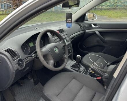 Сірий Шкода Октавія, об'ємом двигуна 2 л та пробігом 300 тис. км за 2999 $, фото 16 на Automoto.ua