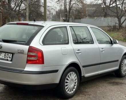 Сірий Шкода Октавія, об'ємом двигуна 2 л та пробігом 300 тис. км за 2999 $, фото 8 на Automoto.ua