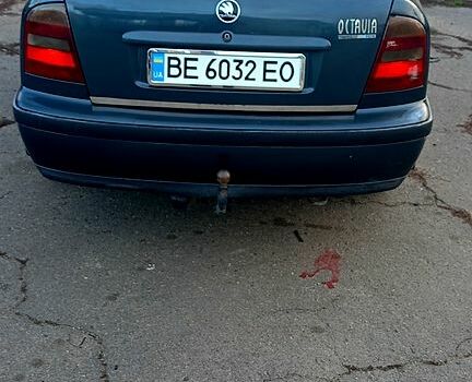 Серый Шкода Октавия, объемом двигателя 1.9 л и пробегом 450 тыс. км за 2850 $, фото 2 на Automoto.ua