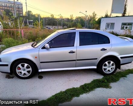 Серый Шкода Октавия, объемом двигателя 1.8 л и пробегом 335 тыс. км за 3150 $, фото 2 на Automoto.ua