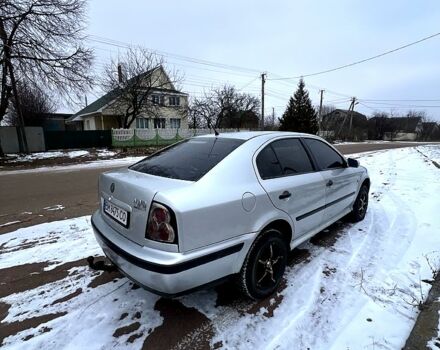 Серый Шкода Октавия, объемом двигателя 1.6 л и пробегом 320 тыс. км за 3300 $, фото 4 на Automoto.ua