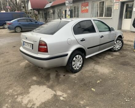 Серый Шкода Октавия, объемом двигателя 1.8 л и пробегом 450 тыс. км за 2950 $, фото 4 на Automoto.ua