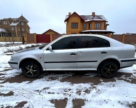 Серый Шкода Октавия, объемом двигателя 1.6 л и пробегом 320 тыс. км за 3300 $, фото 2 на Automoto.ua