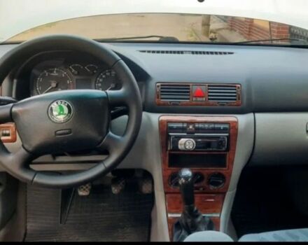 Сірий Шкода Октавія, об'ємом двигуна 1 л та пробігом 258 тис. км за 3900 $, фото 4 на Automoto.ua