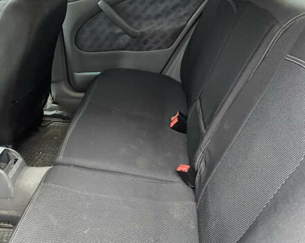 Серый Шкода Октавия, объемом двигателя 1.6 л и пробегом 219 тыс. км за 2900 $, фото 10 на Automoto.ua