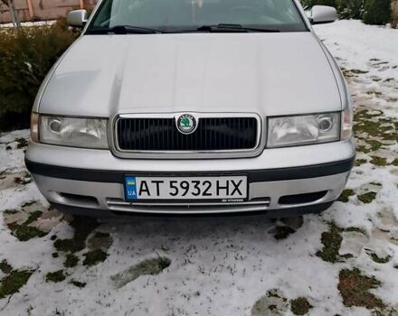 Серый Шкода Октавия, объемом двигателя 1.6 л и пробегом 221 тыс. км за 2850 $, фото 2 на Automoto.ua