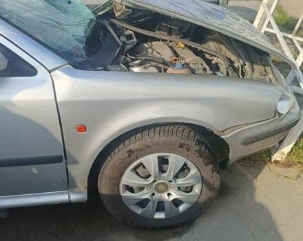 Сірий Шкода Октавія, об'ємом двигуна 1.6 л та пробігом 300 тис. км за 1300 $, фото 6 на Automoto.ua