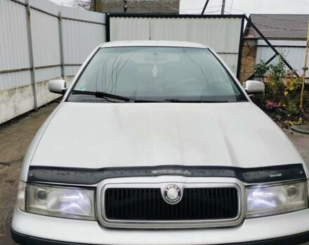 Серый Шкода Октавия, объемом двигателя 1.6 л и пробегом 211 тыс. км за 3250 $, фото 1 на Automoto.ua