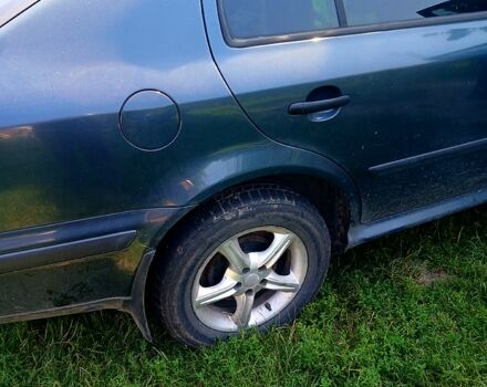 Серый Шкода Октавия, объемом двигателя 1.6 л и пробегом 289 тыс. км за 3500 $, фото 2 на Automoto.ua