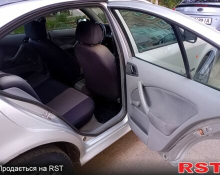 Серый Шкода Октавия, объемом двигателя 1.6 л и пробегом 251 тыс. км за 4300 $, фото 11 на Automoto.ua