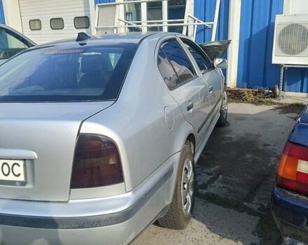 Сірий Шкода Октавія, об'ємом двигуна 1.6 л та пробігом 300 тис. км за 1300 $, фото 5 на Automoto.ua