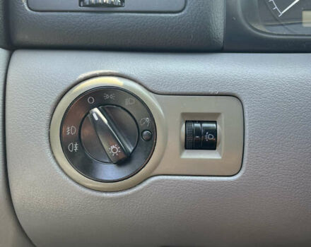 Серый Шкода Октавия, объемом двигателя 1.6 л и пробегом 162 тыс. км за 4200 $, фото 8 на Automoto.ua