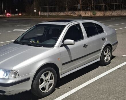 Серый Шкода Октавия, объемом двигателя 2 л и пробегом 428 тыс. км за 2800 $, фото 3 на Automoto.ua