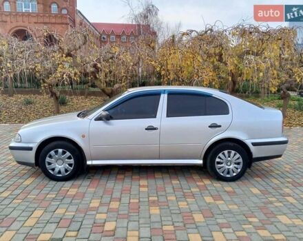 Серый Шкода Октавия, объемом двигателя 1.6 л и пробегом 350 тыс. км за 2999 $, фото 7 на Automoto.ua