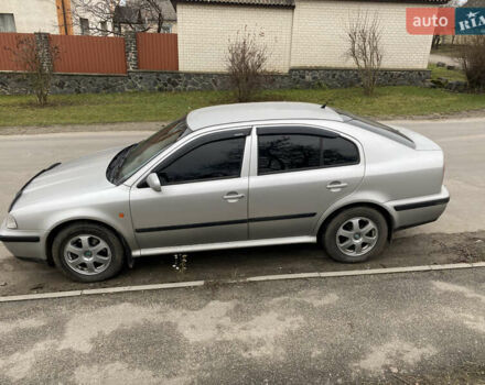 Серый Шкода Октавия, объемом двигателя 1.8 л и пробегом 260 тыс. км за 3000 $, фото 1 на Automoto.ua