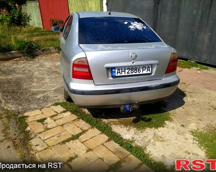 Серый Шкода Октавия, объемом двигателя 1.6 л и пробегом 481 тыс. км за 4000 $, фото 5 на Automoto.ua