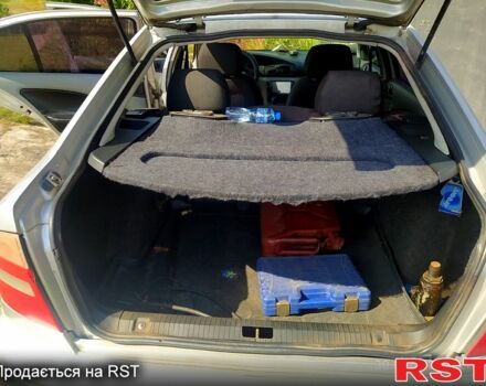 Серый Шкода Октавия, объемом двигателя 1.6 л и пробегом 481 тыс. км за 4000 $, фото 4 на Automoto.ua