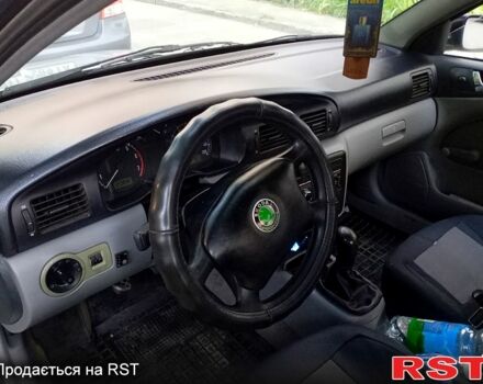 Серый Шкода Октавия, объемом двигателя 1.6 л и пробегом 251 тыс. км за 4300 $, фото 8 на Automoto.ua