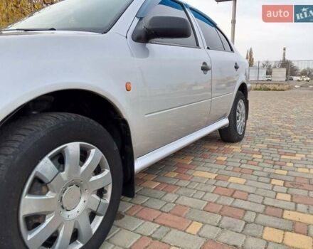 Серый Шкода Октавия, объемом двигателя 1.6 л и пробегом 350 тыс. км за 2999 $, фото 22 на Automoto.ua