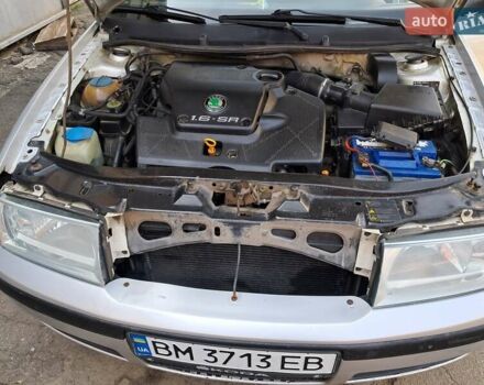 Сірий Шкода Октавія, об'ємом двигуна 1.6 л та пробігом 368 тис. км за 4000 $, фото 4 на Automoto.ua